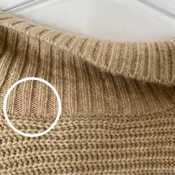 cupcakes and cashmere Oversized Neutral Knit V-Neck Sweater - Picture 8 of 8